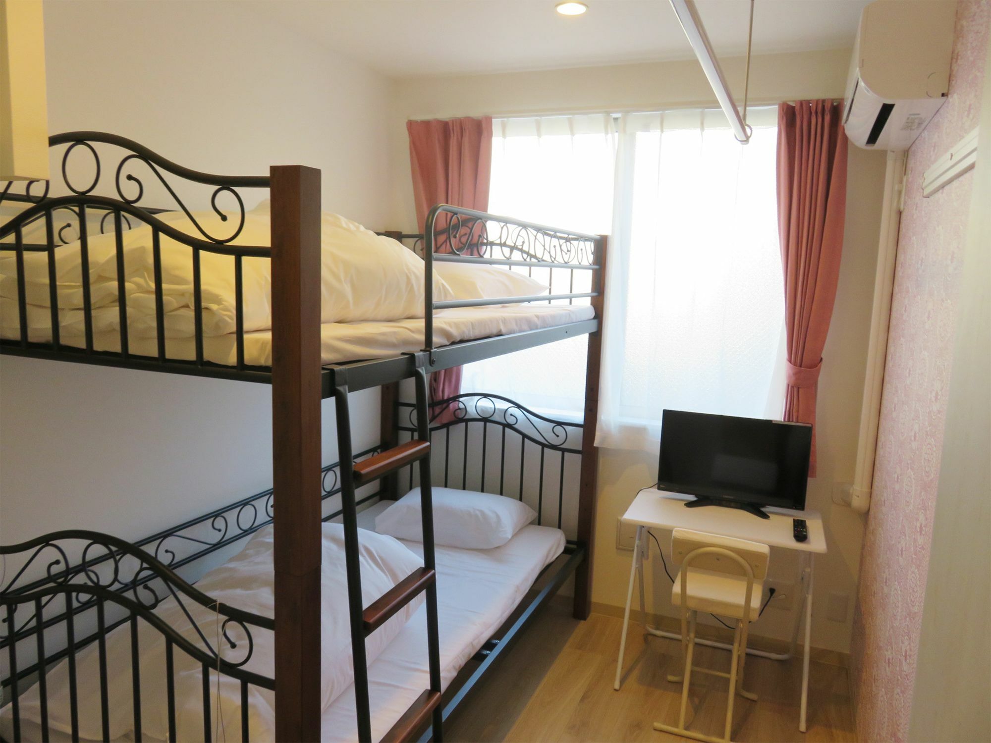 Twin Room with Shared Bathroom